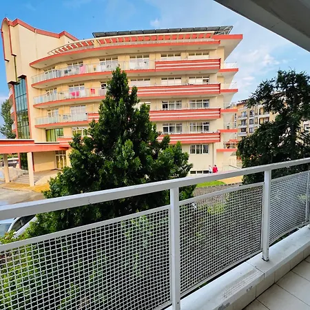 Sunny Hause 106 One Bedroom Napospart
