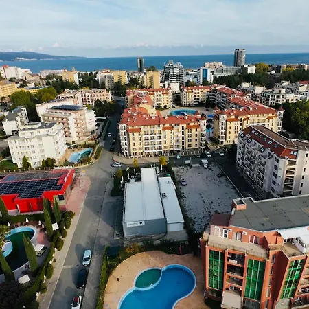 Sunny Hause 106 One Bedroom * Napospart