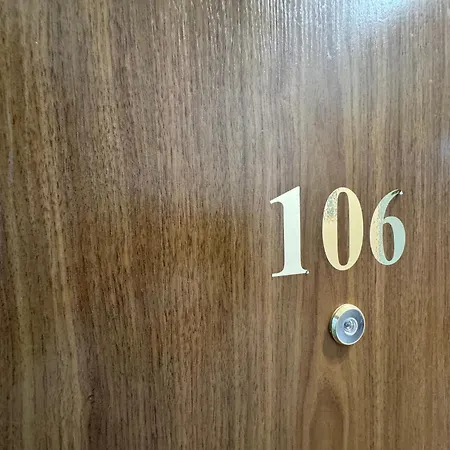 Sunny Hause 106 One Bedroom