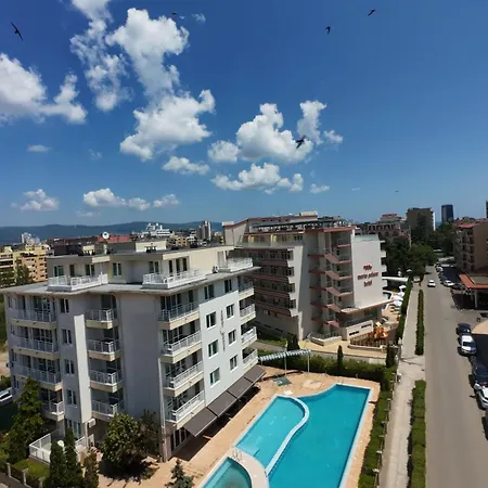 Sunny Hause 106 One Bedroom Apartman Napospart
