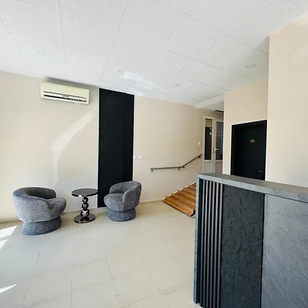 Sunny Hause 106 One Bedroom Napospart